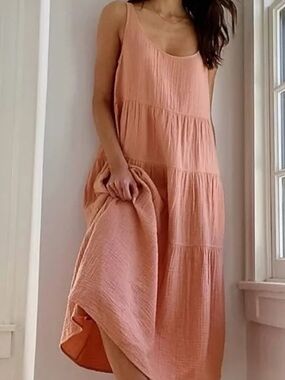 Aritzia Firefly Dress in Peach Pink NWT